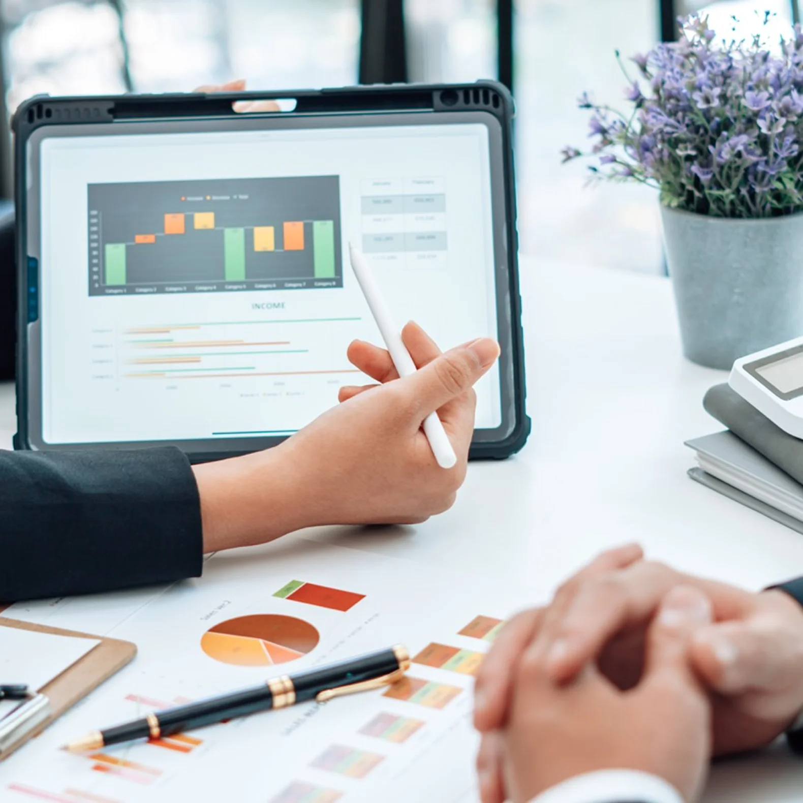 data management feature icon